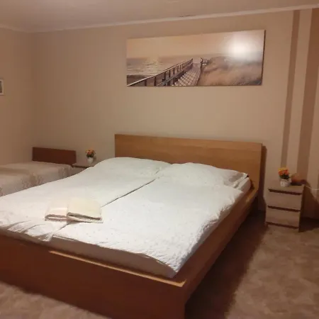 Vadregeny Vendeghaz 3*