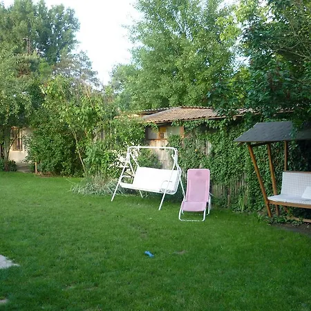 Vadregeny Vendeghaz 3* Vámosmikola