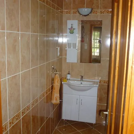 Vadregeny Vendeghaz 3* Vámosmikola